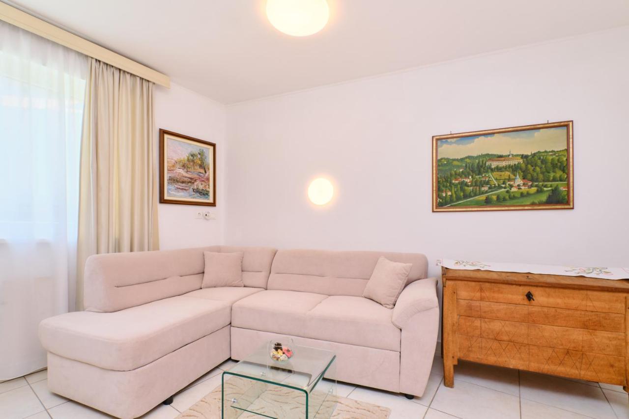 Apartments Antares Mali Losinj Ngoại thất bức ảnh