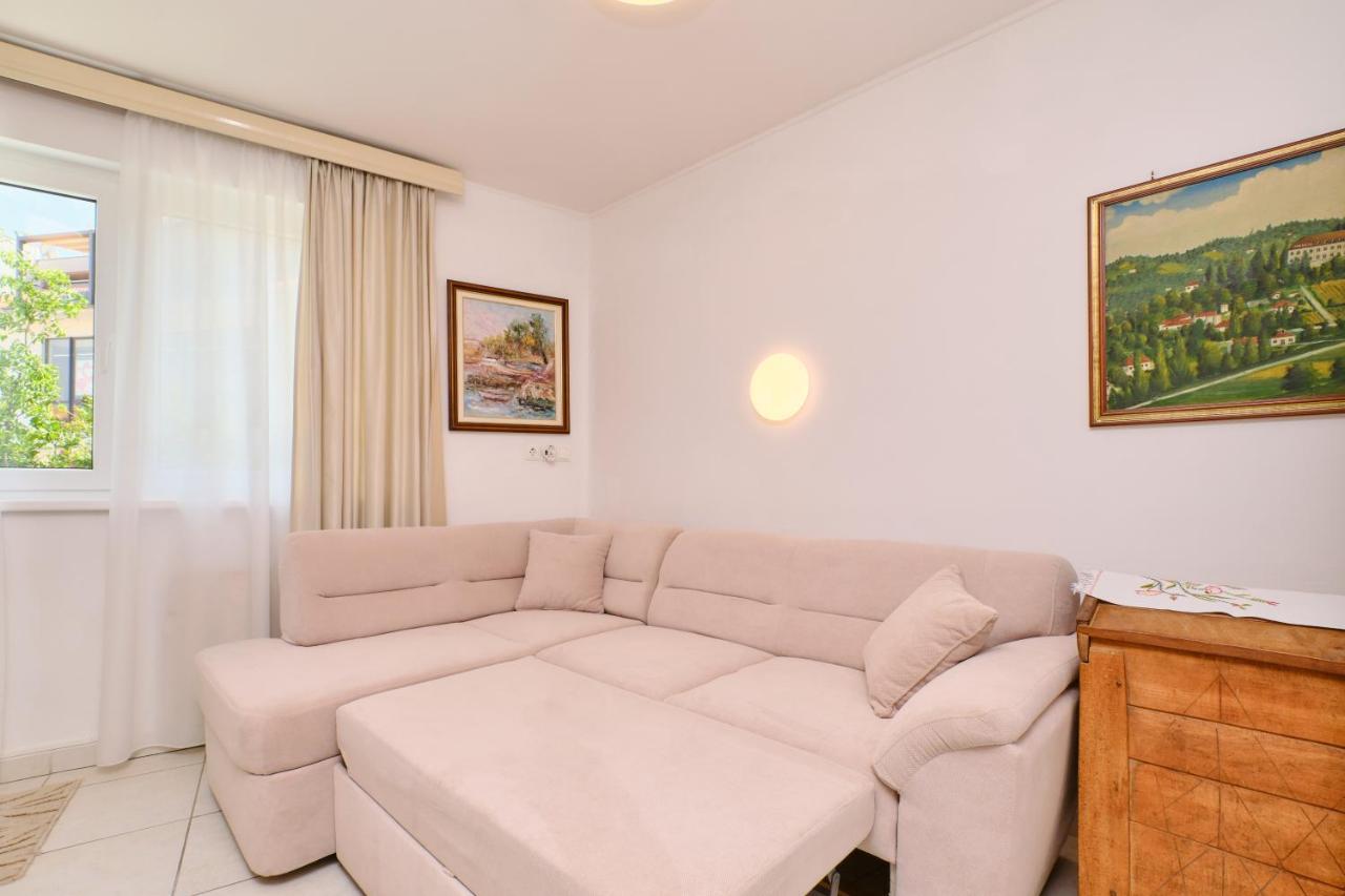 Apartments Antares Mali Losinj Ngoại thất bức ảnh