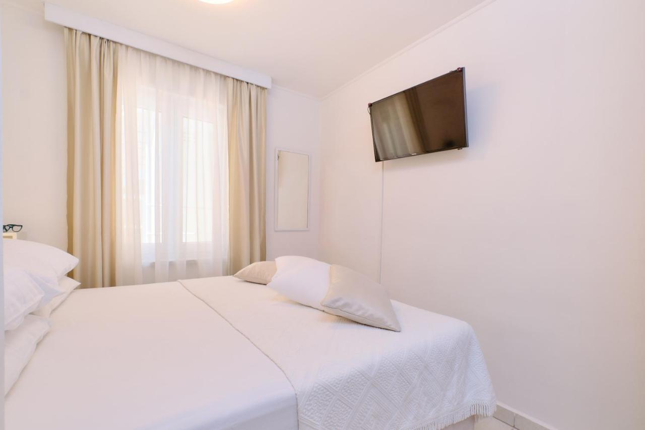 Apartments Antares Mali Losinj Ngoại thất bức ảnh