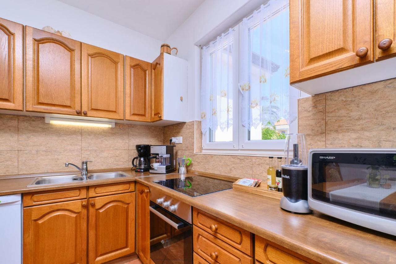 Apartments Antares Mali Losinj Ngoại thất bức ảnh