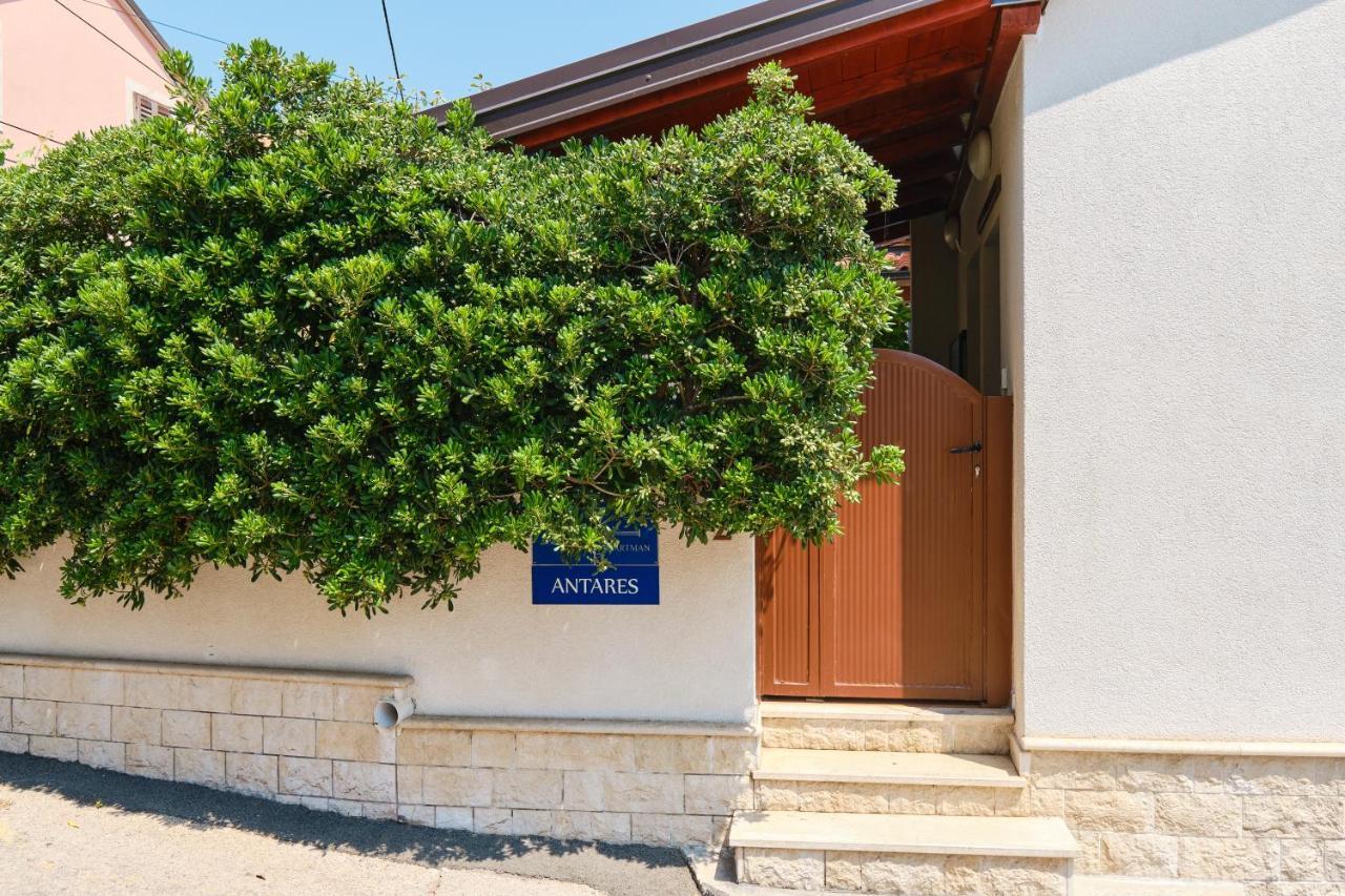 Apartments Antares Mali Losinj Ngoại thất bức ảnh
