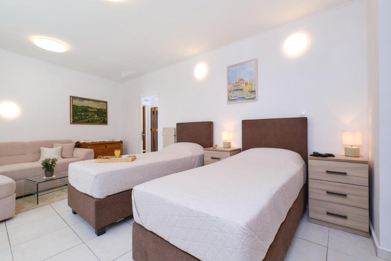 Apartments Antares Mali Losinj Ngoại thất bức ảnh